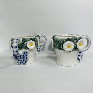 cracker barrel darling daisy coffee mugs 1997 blue gingham bow 3d daisies 4